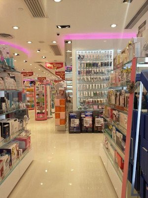 香港自由購(gòu)物 探索化妝品零售的魅力與攻略